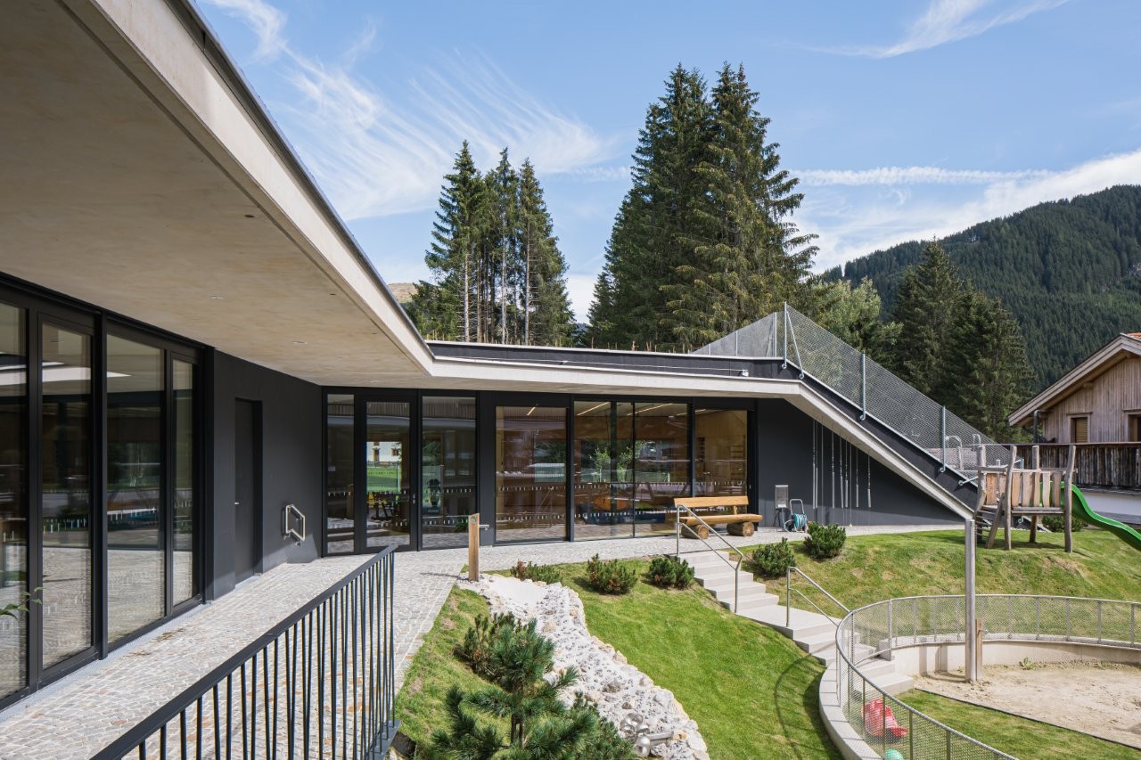 Garten von dem Kindergarten