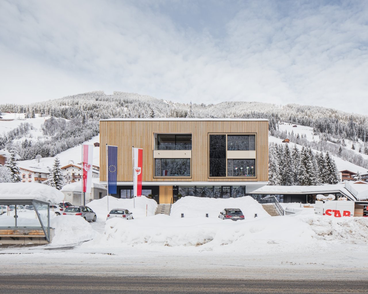 Bildungszentrum im Winter